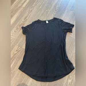 Black loose fit Old Navy Luxe line tee shirt!